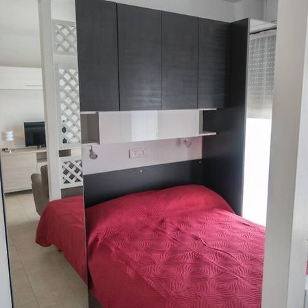 ססטו קלנדה Apartment Victoria, Cozy Studio Flat Near Leonardo Academy מראה חיצוני תמונה