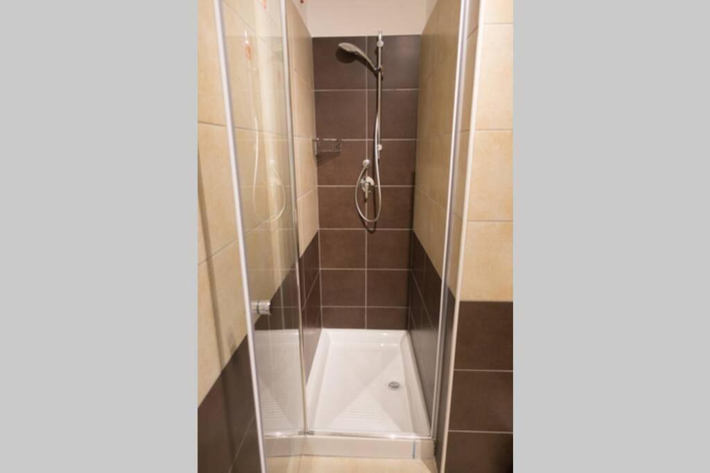 ססטו קלנדה Apartment Victoria, Cozy Studio Flat Near Leonardo Academy מראה חיצוני תמונה