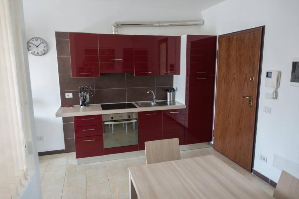 ססטו קלנדה Apartment Victoria, Cozy Studio Flat Near Leonardo Academy מראה חיצוני תמונה